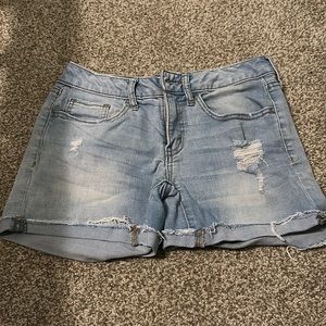Women’s jean shorts
